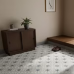 Sol d'un genkan recouvert de carreaux en céramique (motif Flower, AL-3100)